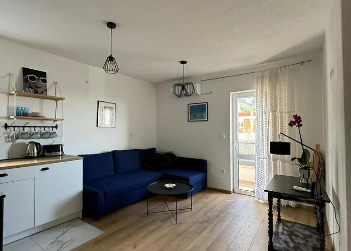 Apartments M&A